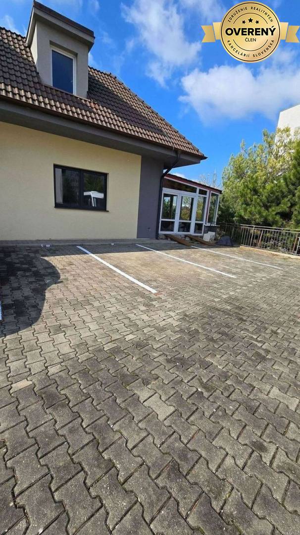 Rent Garage, Garage, Konštantína Čulena, Trnava, Slovakia