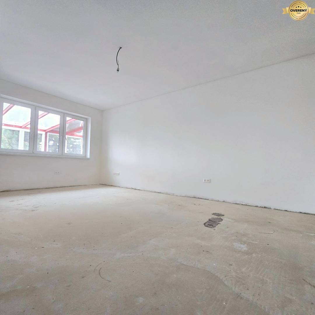 Sale Four+ bedroom apartment, Four+ bedroom apartment, Konštantína Čul