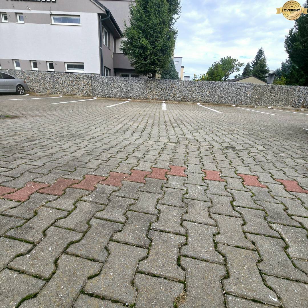 Sale Four+ bedroom apartment, Four+ bedroom apartment, Konštantína Čul