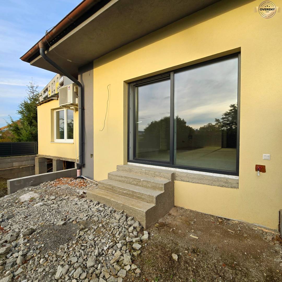 Sale Four+ bedroom apartment, Four+ bedroom apartment, Konštantína Čul