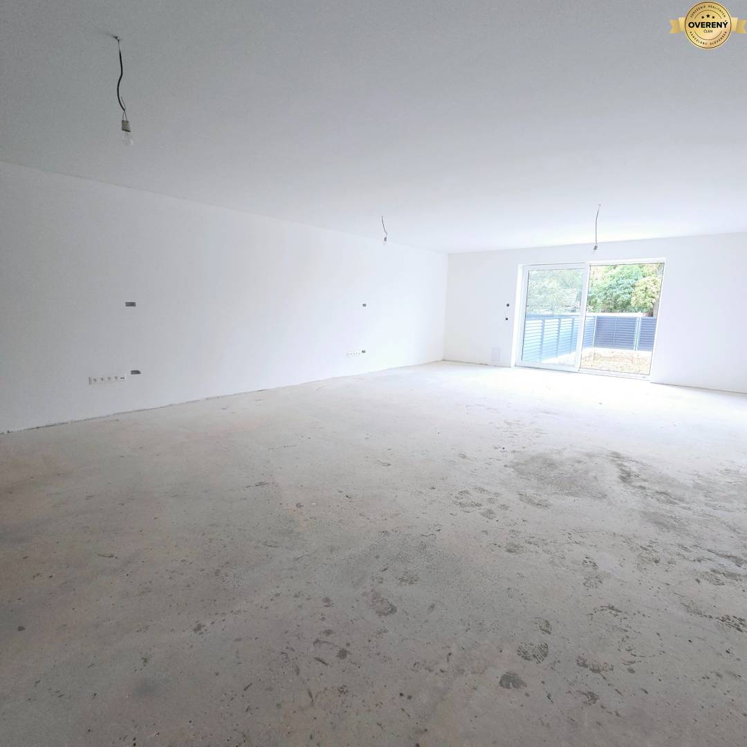 Sale Four+ bedroom apartment, Four+ bedroom apartment, Konštantína Čul