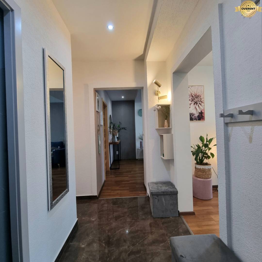 Rent One bedroom apartment, One bedroom apartment, Podjavorinskej, Trn