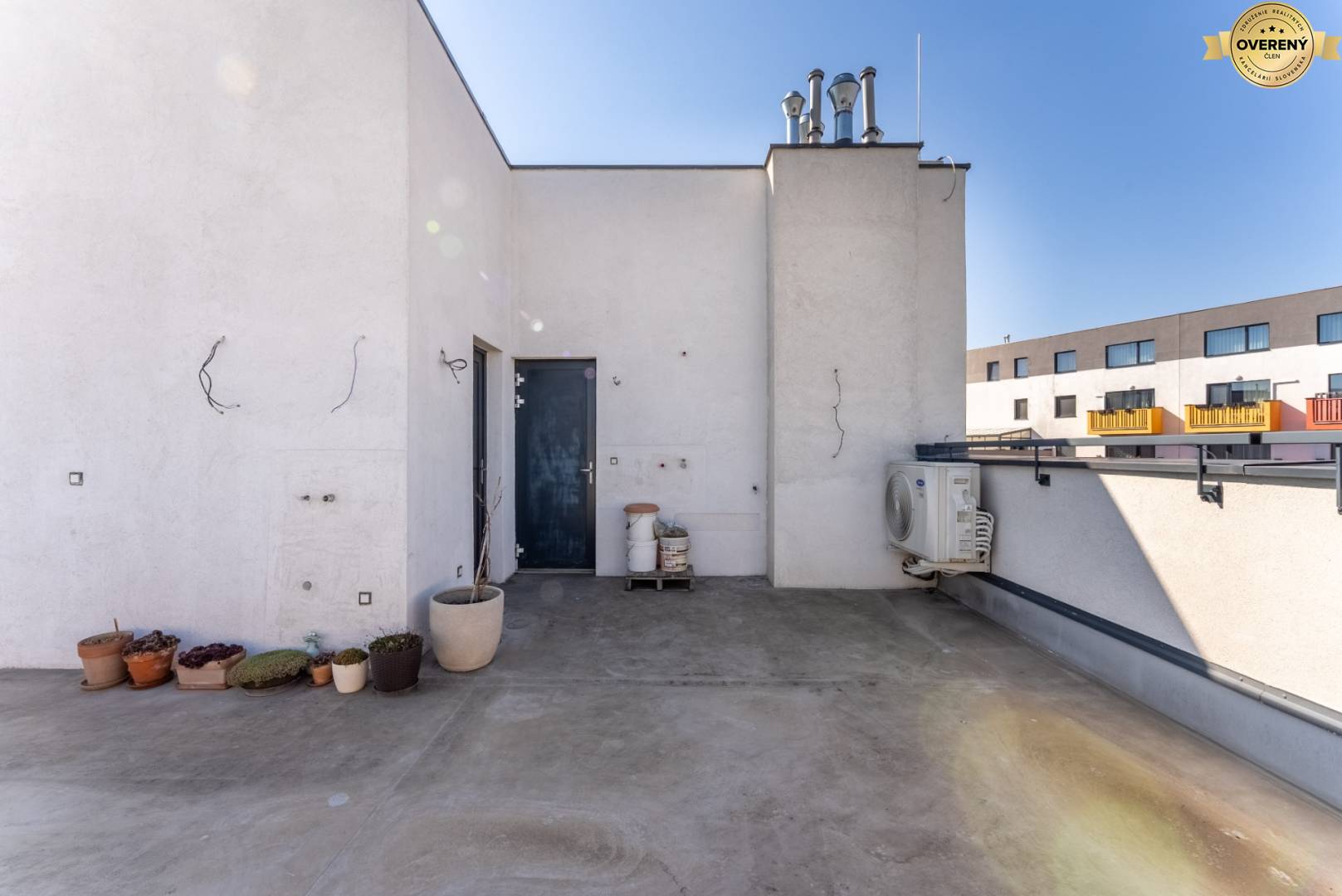 Sale Three bedroom apartment, Three bedroom apartment, Mikovíniho, Trn