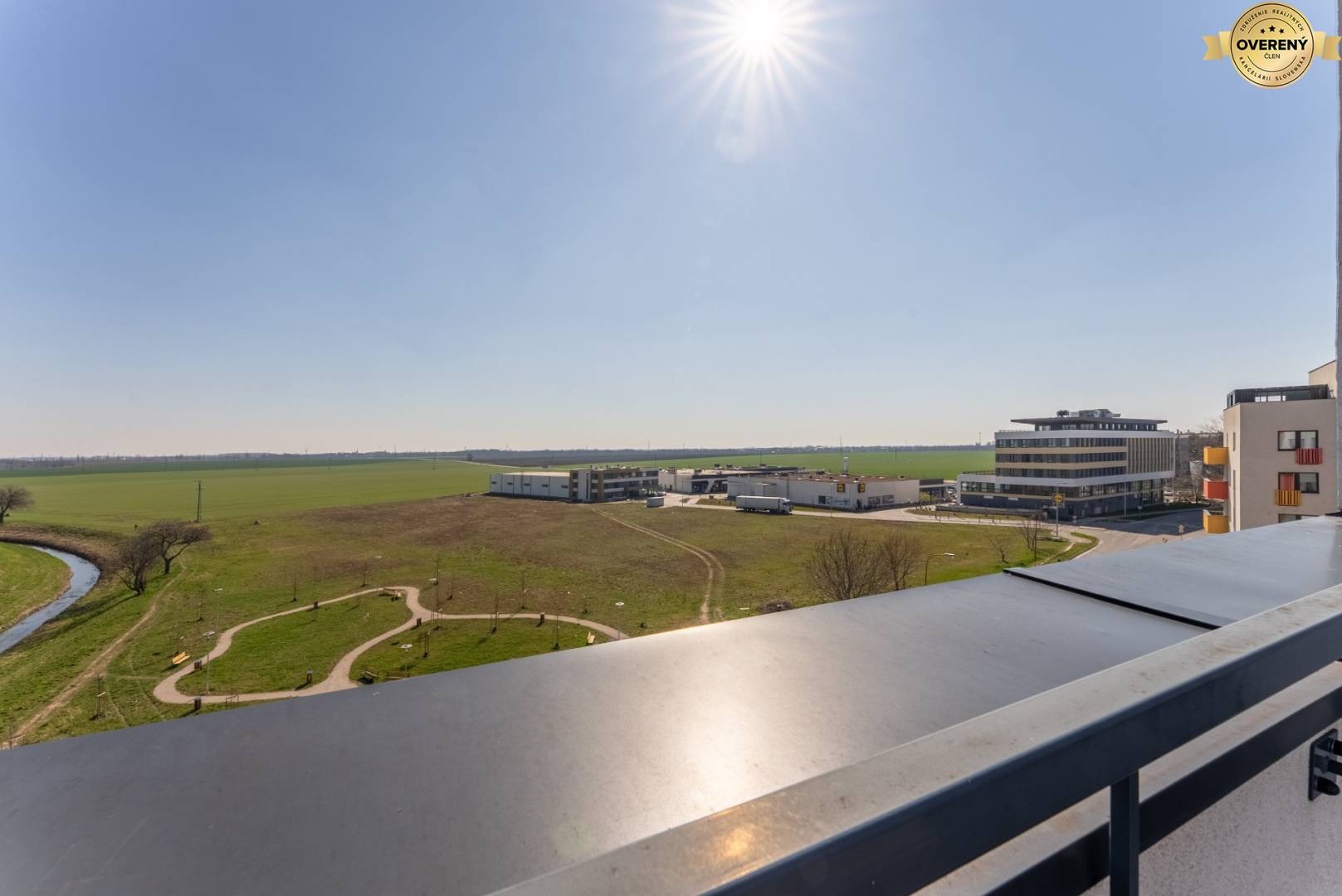 Sale Three bedroom apartment, Three bedroom apartment, Mikovíniho, Trn