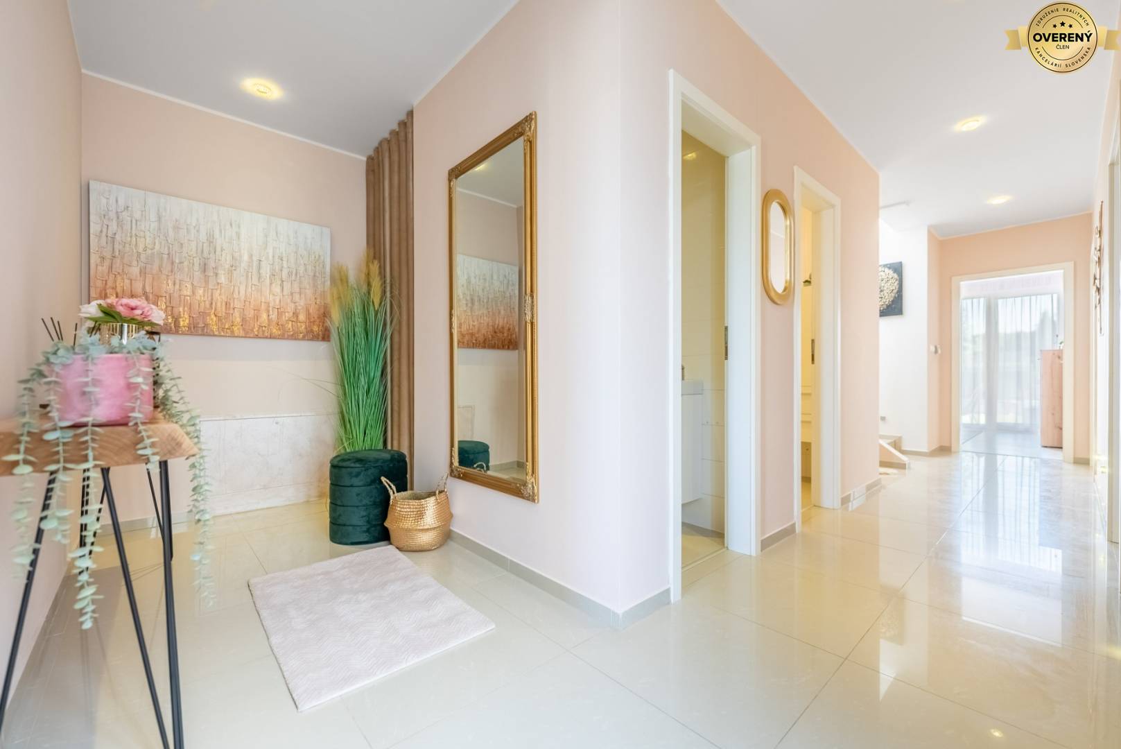 Rent Three bedroom apartment, Three bedroom apartment, Jazdecká, Trnav