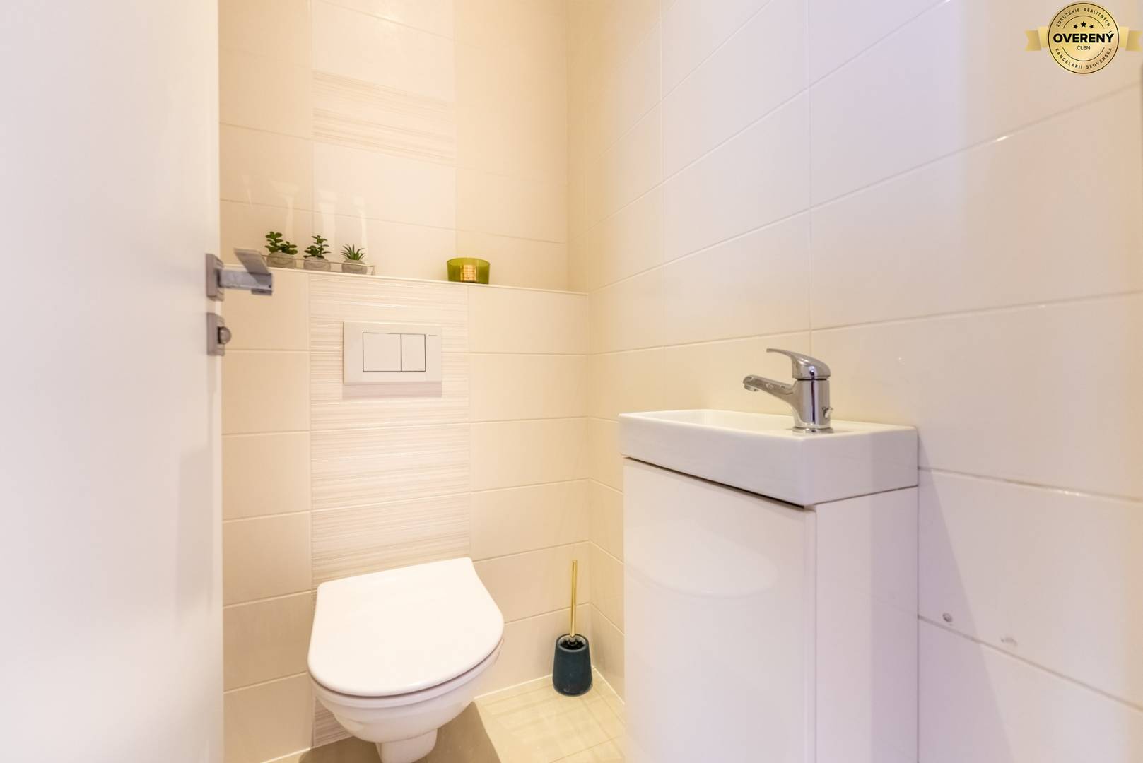 Rent Three bedroom apartment, Three bedroom apartment, Jazdecká, Trnav