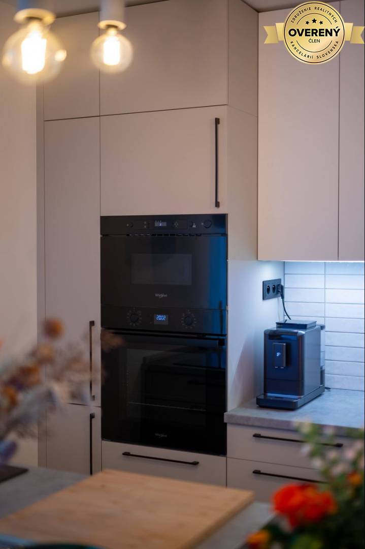 Rent One bedroom apartment, One bedroom apartment, Včelárska ulica, Tr