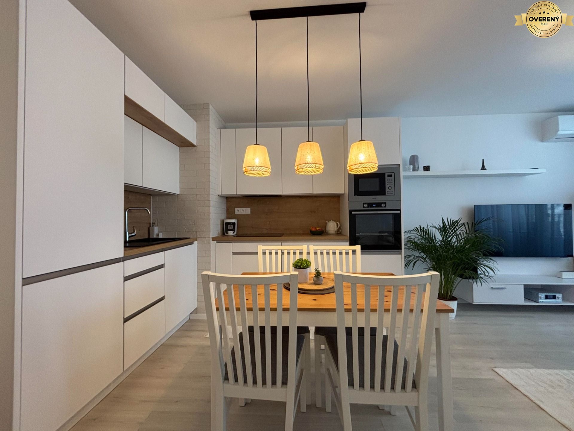 Rent Two bedroom apartment, Two bedroom apartment, Včelárska, Trnava,