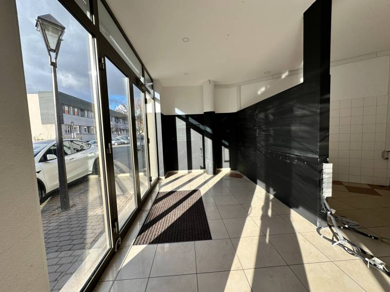 Rent Commercial premises, Commercial premises, Františkánska, Trnava, 